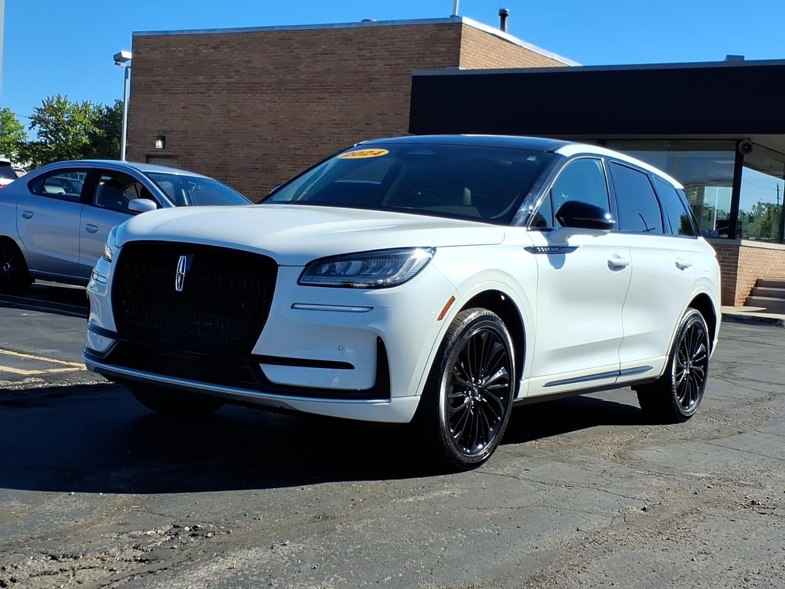 2024 Lincoln Corsair Premiere