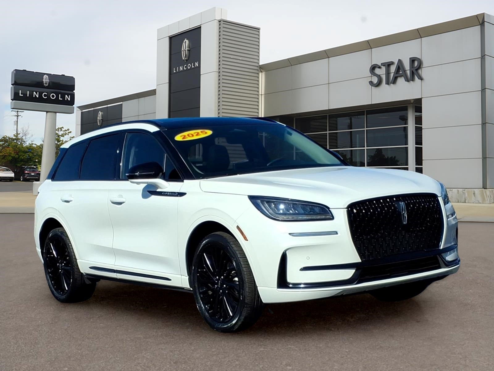 2025 Lincoln Corsair
