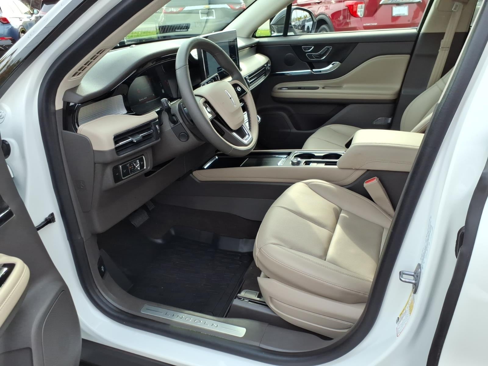 2023 Lincoln Corsair Standard