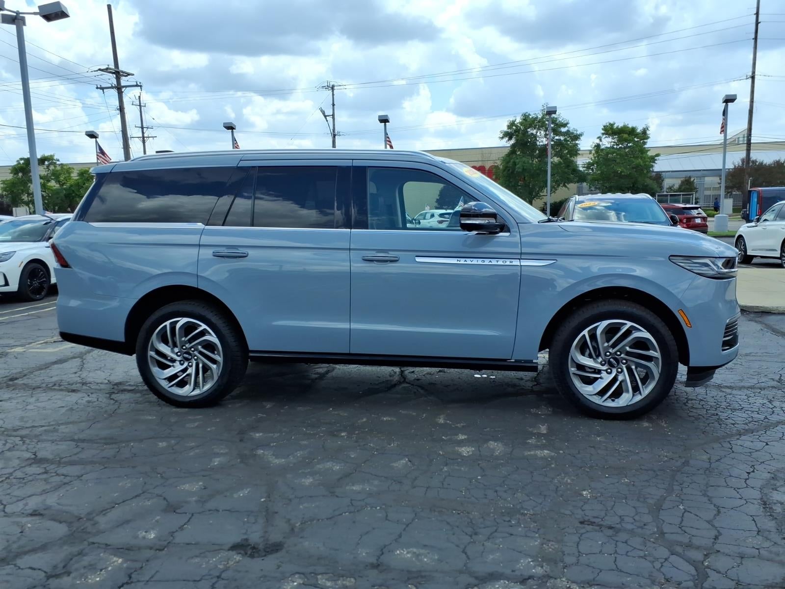 2025 Lincoln Navigator Reserve