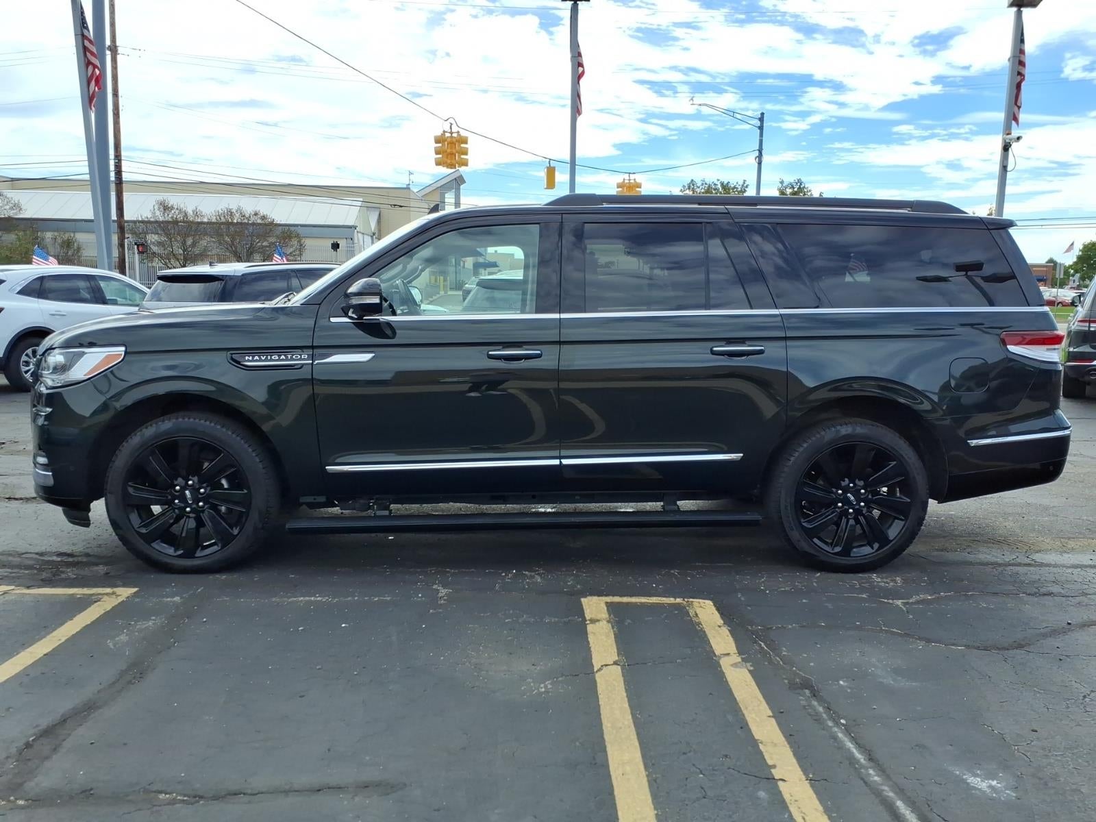 2024 Lincoln Navigator L Black Label