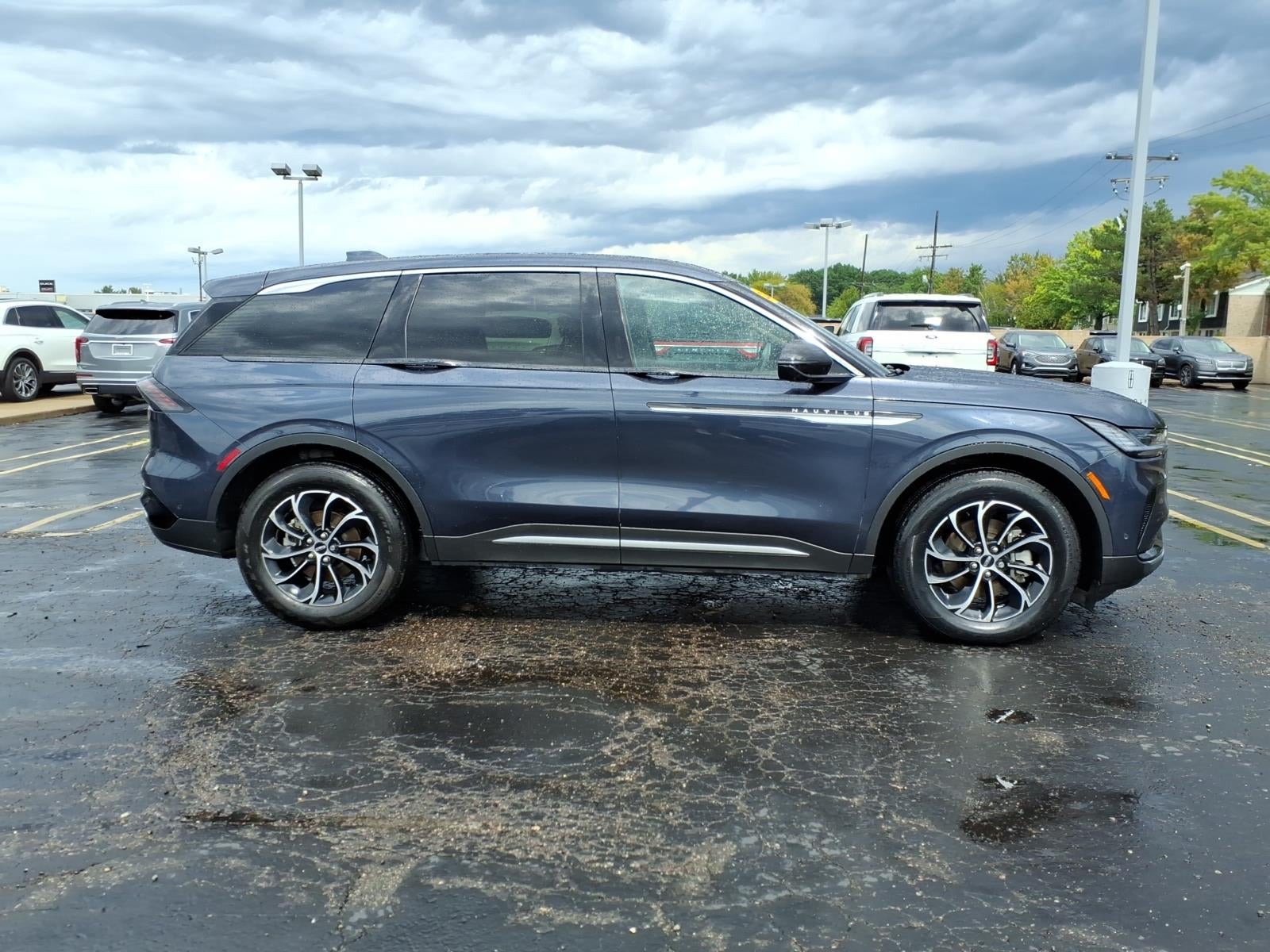 2024 Lincoln Nautilus Premiere