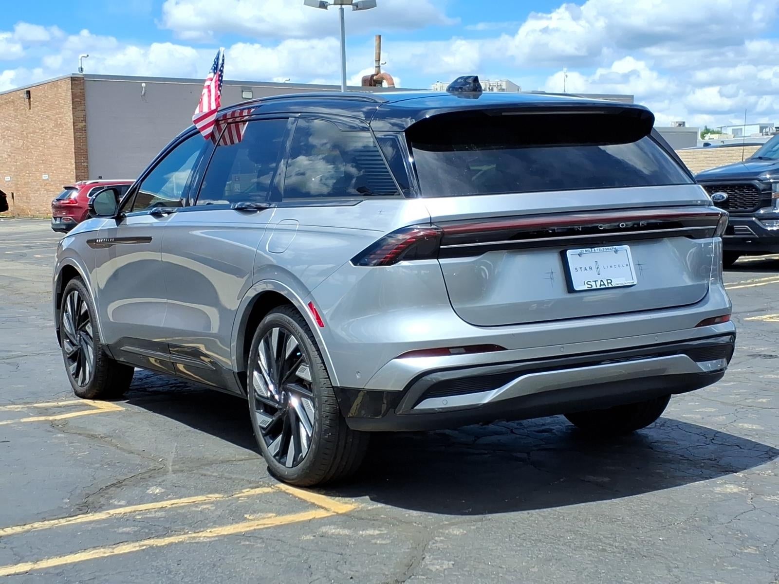 2024 Lincoln Nautilus Reserve