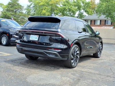 2025 Lincoln Nautilus Reserve