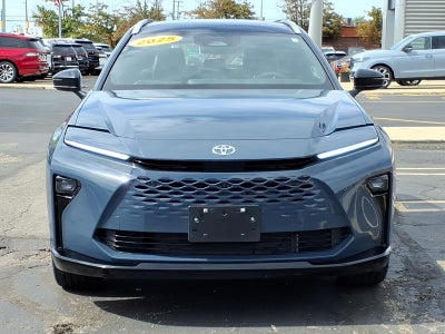 2025 Toyota Crown Signia Limited