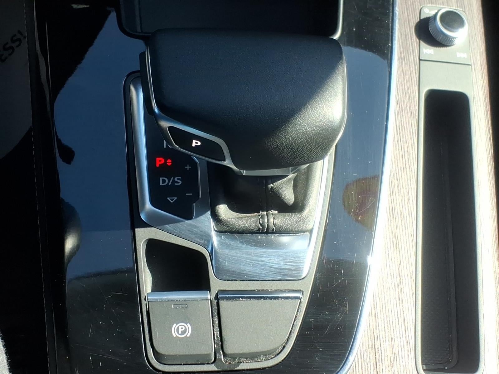 2024 Audi Q5 45 S line Premium quattro