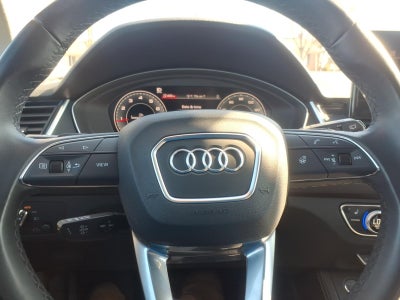 2024 Audi Q5 45 S line Premium quattro