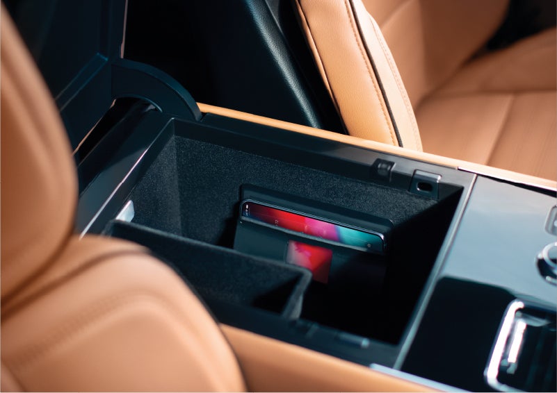 The interior of a 2023 Lincoln Aviator® Black Label model is shown in the Flight theme | Star Lincoln in Southfield MI