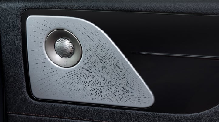 A close-up view of the available Revel® Ultima 3D Audio System. | Star Lincoln in Southfield MI