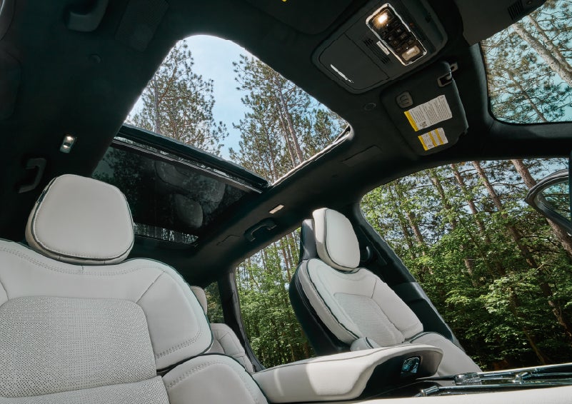 The front seats of a 2027 Lincoln Aviator® Black Label™ SUV | Star Lincoln in Southfield MI