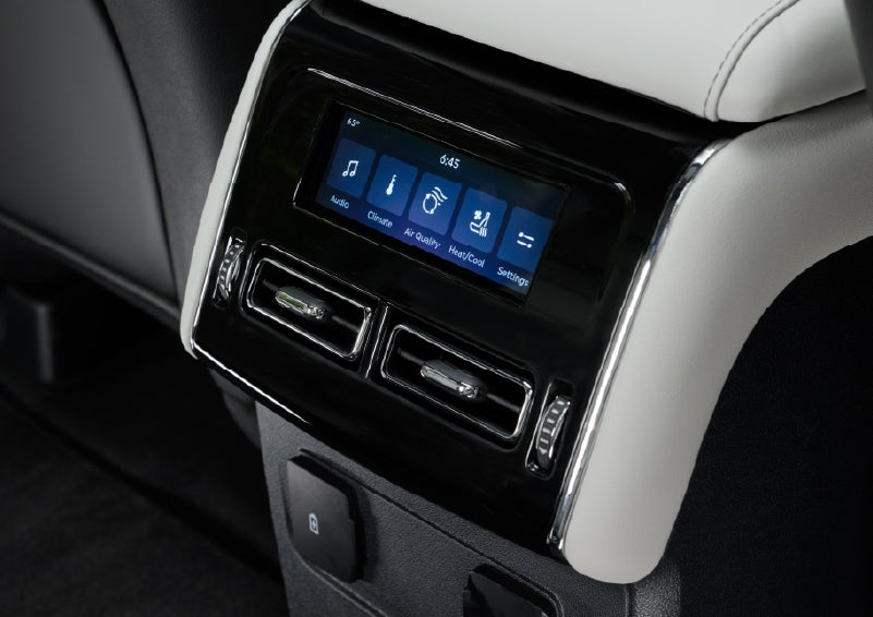The second row touch screen displays audio and temperature control settings. | Star Lincoln in Southfield MI